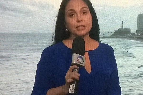 Repórter do Jornal da Record em Salvador pede demissão da emissora