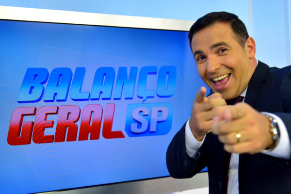 Record celebra vice-liderança de telejornais em setembro