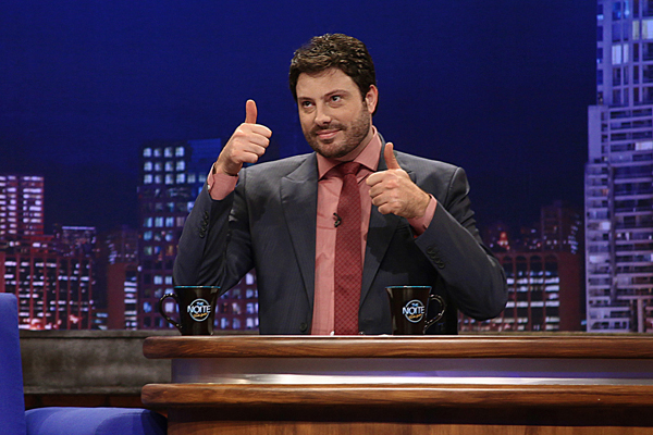 Danilo Gentili tem alto aproveitamento em confronto direto contra Fábio Porchat