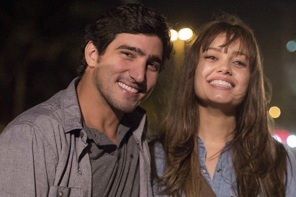 Ritmo arrastado, falta de ousadia e didatismo prejudicam Os Dias Eram Assim