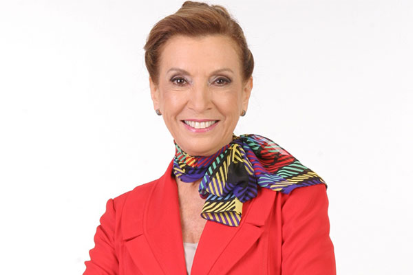 Para substituir Ticiana Villas Boas, SBT voltará a reprisar Supernanny aos sábados Supernanny - Cris Poli