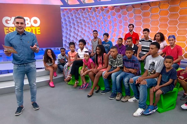 No Dia das Crianças, Globo Esporte paulista faz edição especial promovendo a adoção