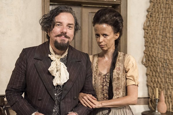 Por onde anda Dani Barros, a Lorraine de Império? Augusto Madeira e Dani Barros