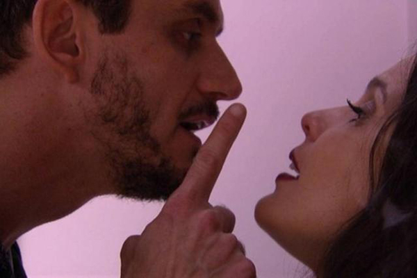 Banana e covarde, direção do BBB17 devia ter vergonha de não intervir em caso Emilly e Marcos