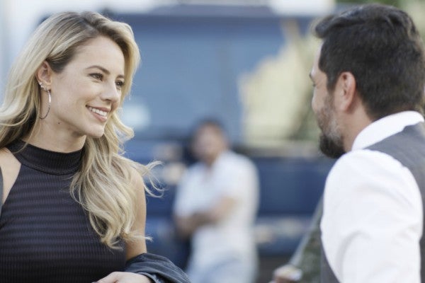 Romance de Caio e Jeiza é descoberto por Zeca e ameaçado por Bibi nos próximos capítulos de A Força do Querer