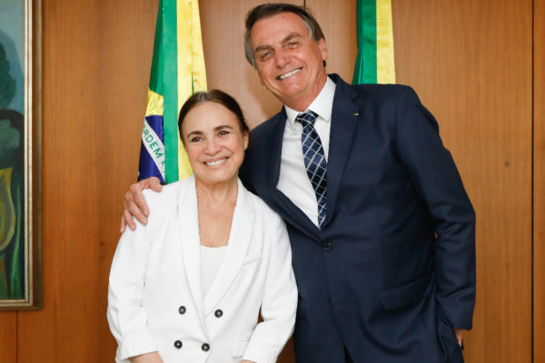Regina Duarte e Jair Bolsonaro