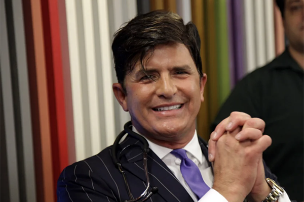 Rejeitado por Bolsonaro, Dr. Rey tenta ser vereador em pequena cidade paulista