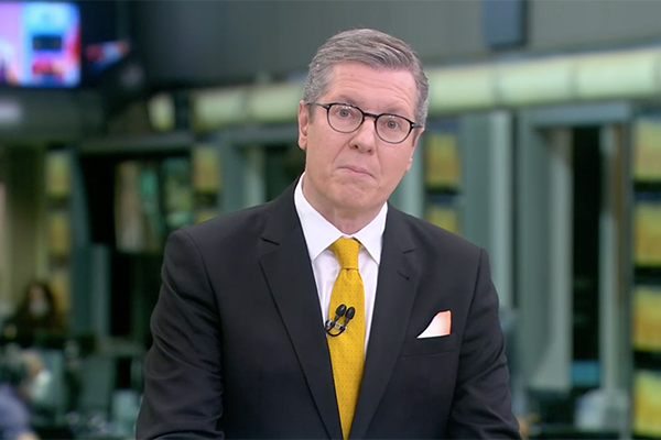Márcio Gomes assume 7º jornal em 5 meses e vira piada nos bastidores da Globo