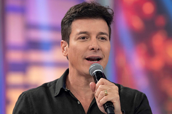 Record escala Rodrigo Faro para a virada do ano; confira lista de especiais