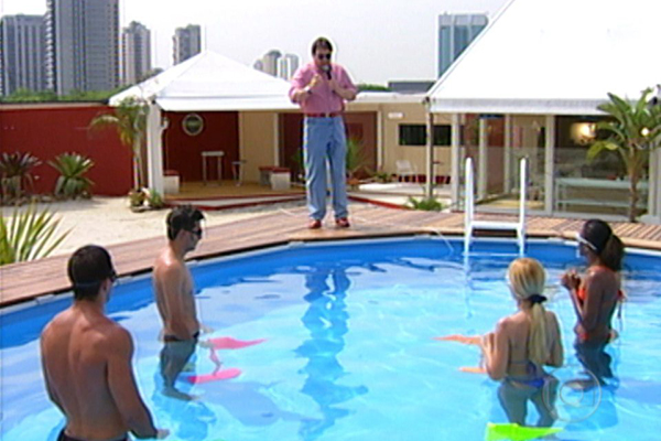 Faustão no BBB? Em 2000, Globo lançou clone do reality para combater Gugu