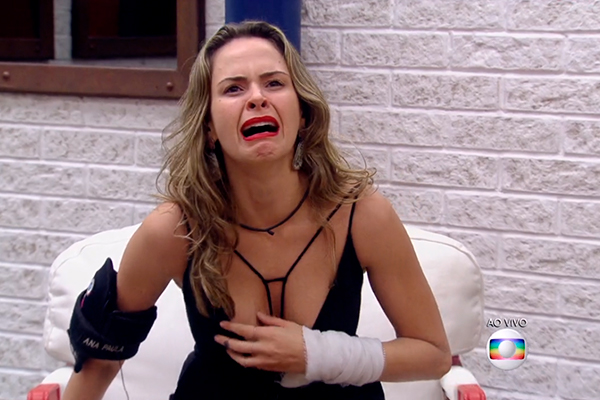 Com protagonista expulsa, último BBB com Bial terminava há cinco anos Ana Paula
