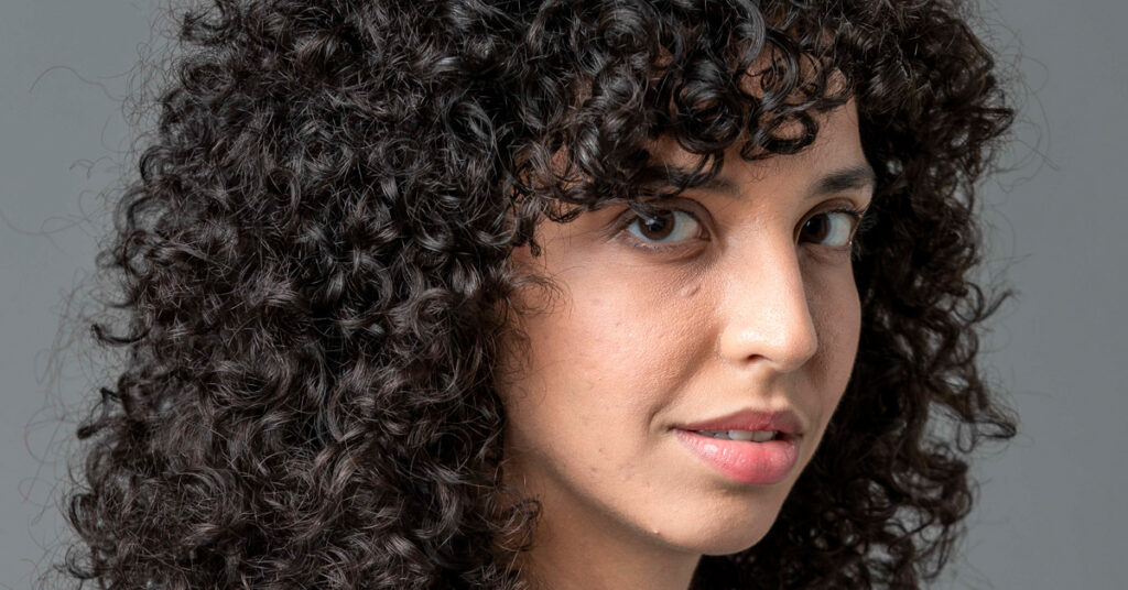 Perdeu a mãe cedo: quem é Agnes Brichta, a Tina de Quanto Mais Vida, Melhor Agnes Brichta