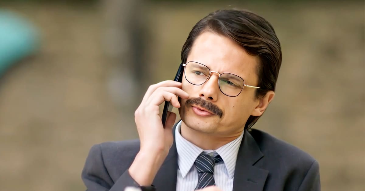 Ator de Mar do Sertão ficou irreconhecível para viver travesti - TV História