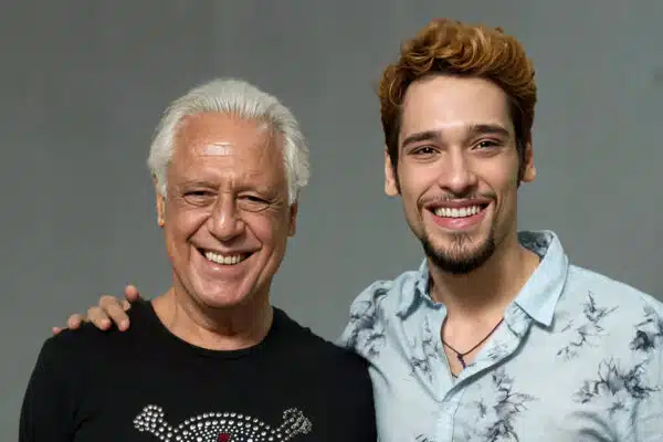 Antonio Fagundes quebra o silêncio e fala sobre filho estar namorando ator  da Globo