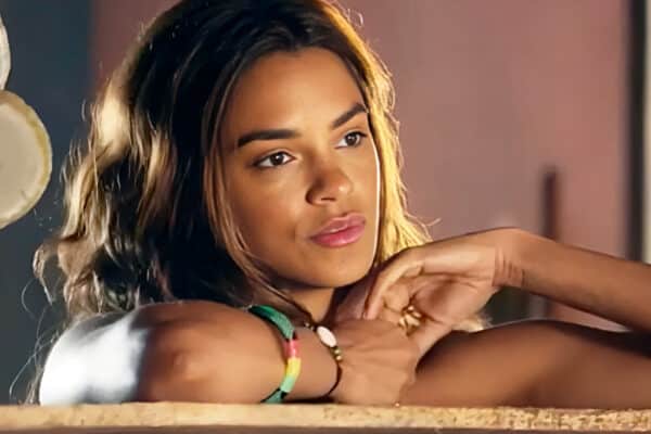 Travessia - Lucy Alves