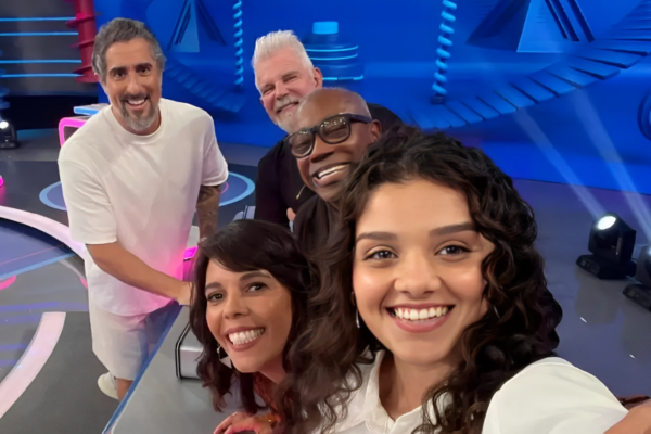 Caldeirão - Danielle Olímpia, Flávia Reis, Marcos Mion, Nando Cunha e Raul Gazolla