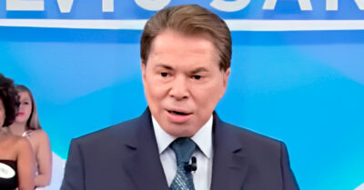 Silvio Santos à frente de seu programa (Reprodução / SBT)