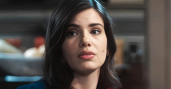 Camila Queiroz