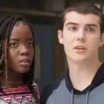 Clara Moneke (Kate) e Caio Manhente (Rafa) em Vai na Fé (Reprodução / Globo)