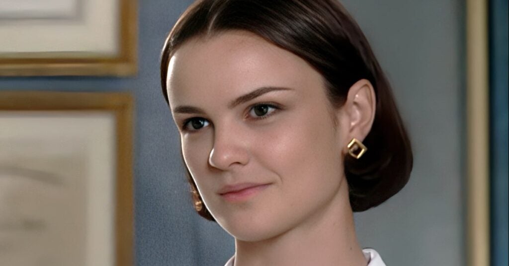 Longe da Globo, atriz de Mulheres Apaixonadas investiu em outra carreira Mulheres Apaixonadas - Carolina Kasting