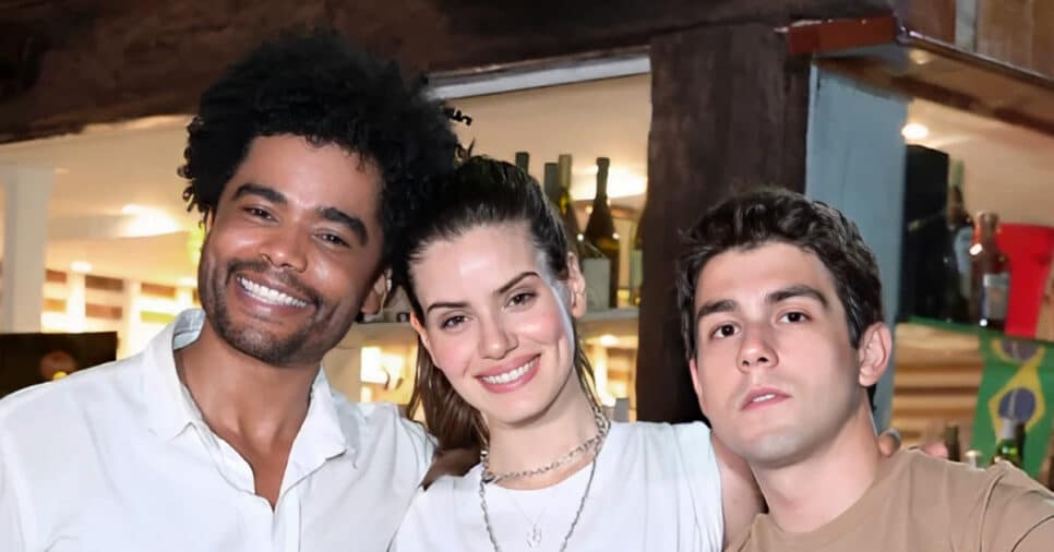 Camila Queiroz, Daniel Rangel e Diogo Almeida