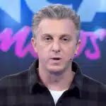 Luciano Huck comandando o Domingão