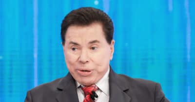 Silvio Santos no comando de seu programa no SBT