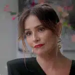 Deborah Secco como Lara em Elas por Elas