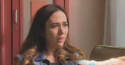 Tatá Werneck como Anely em Terra e Paixão