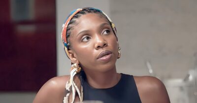 Késia Estácio como Taís em Elas por Elas (Reprodução / Globo)