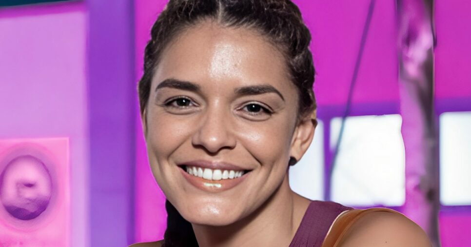 Kizi Vaz como Nina em Terra e Paixão