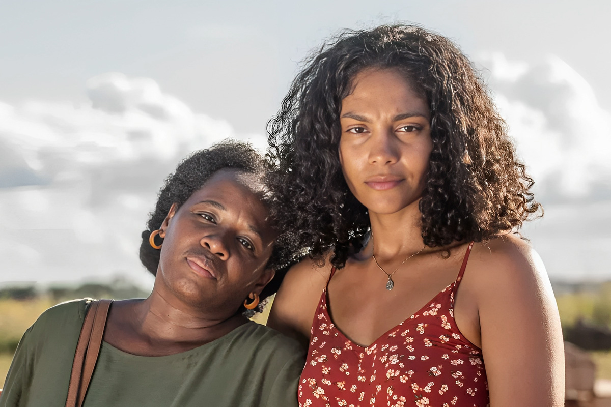 Tatiana Tiburcio e Barbara Reis em Terra e Paixão