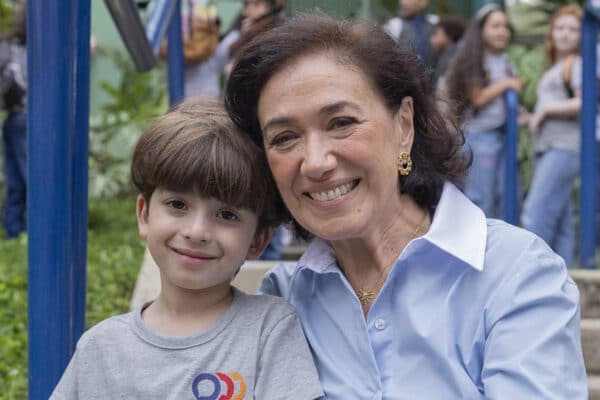 Theo Matos e Lília Cabral em Fuzuê