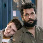 Kelvin (Diego Martins) e Ramiro (Amaury Lorenzo) em Terra e Paixão (Divulgação / Globo)