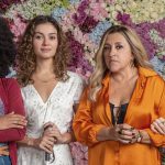 Mariana Nunes, Sophie Charlotte, Regina Casé e Letícia Colin em Todas as Flores