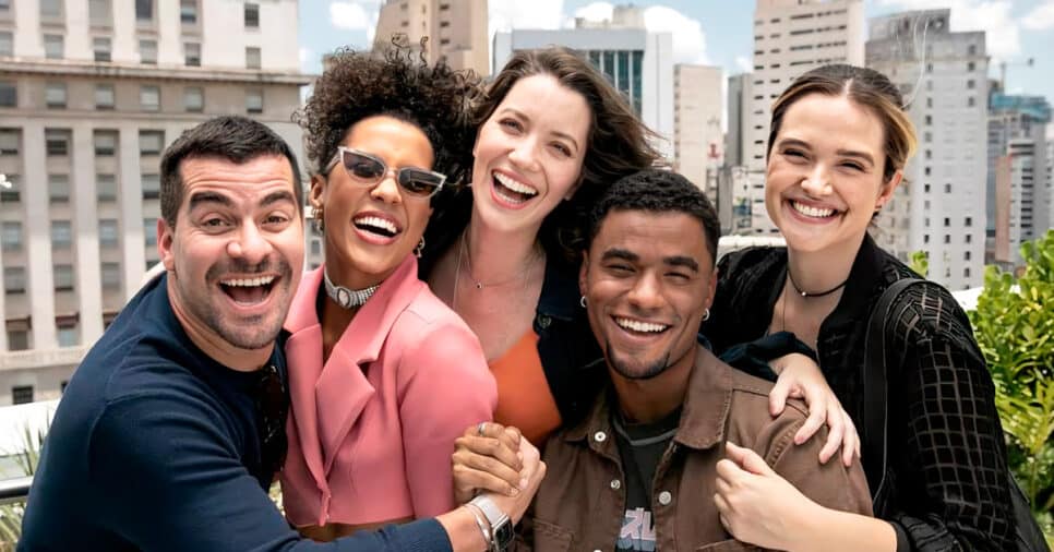 Elenco da novela Família é Tudo