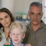 Lucinda (Débora Falabella), Cristian (Felipe Melquiades) e Andrade (Ângelo Antônio) em Terra e Paixão