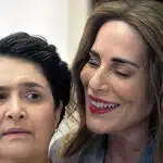 Inez Viana e Gloria Pires em Terra e Paixão (Reprodução / Globo)