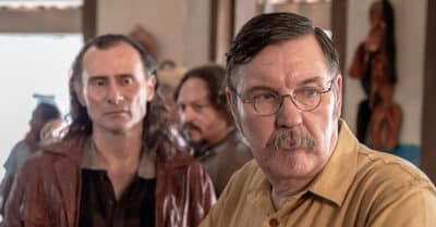 Firmino (Enrique Diaz) e Belarmino (Antonio Calloni) em Renascer