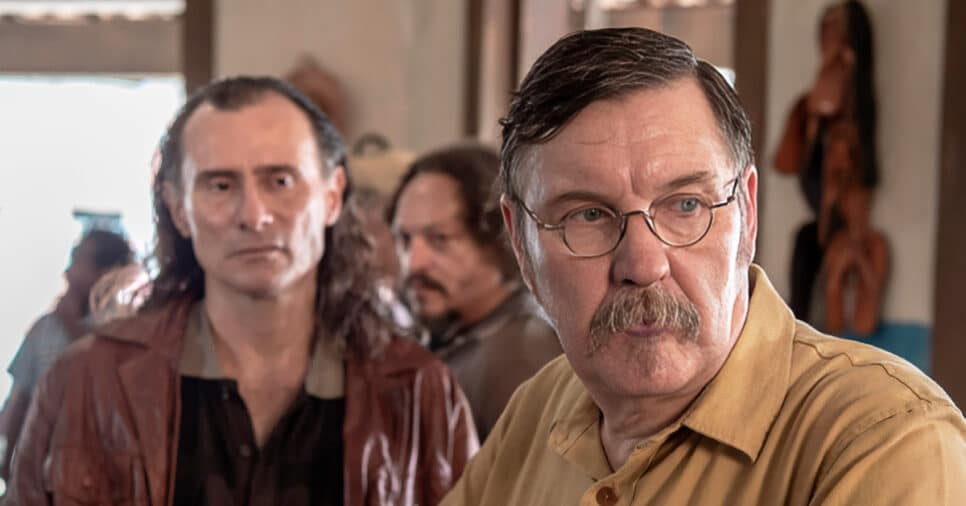Firmino (Enrique Diaz) e Belarmino (Antonio Calloni) em Renascer