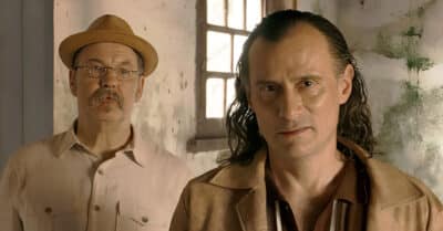 Belarmino (Antonio Calloni) e Firmino (Enrique Diaz) em Renascer