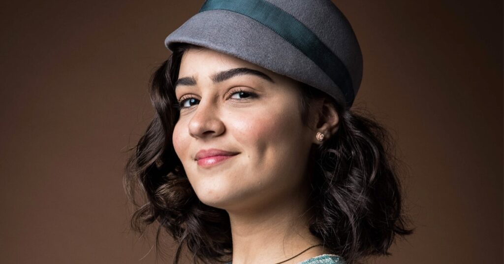 Filha de ex-jogador: quem é Giullia Buscacio, a Sandra de Renascer Giullia Buscacio em Éramos Seis