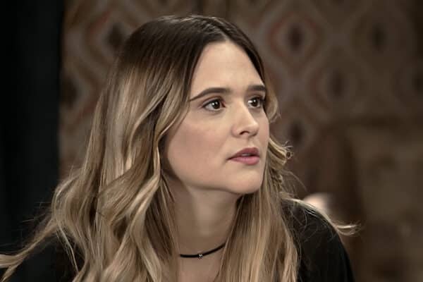 Juliana Paiva em Família é Tudo