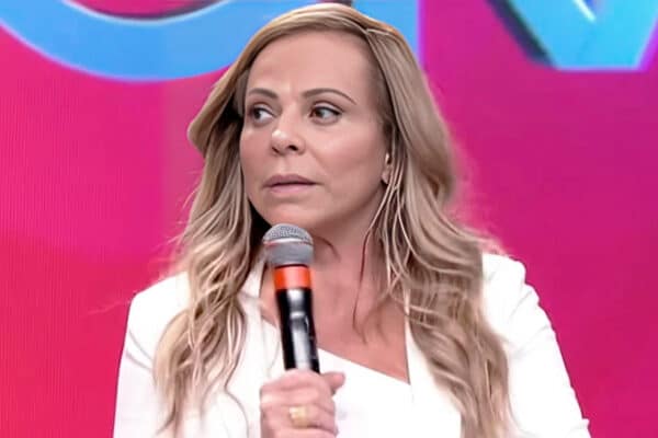 Christina Rocha na coletiva de lançamento do Tá na Hora