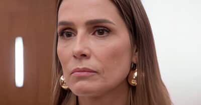 Deborah Secco como Lara em Elas por Elas