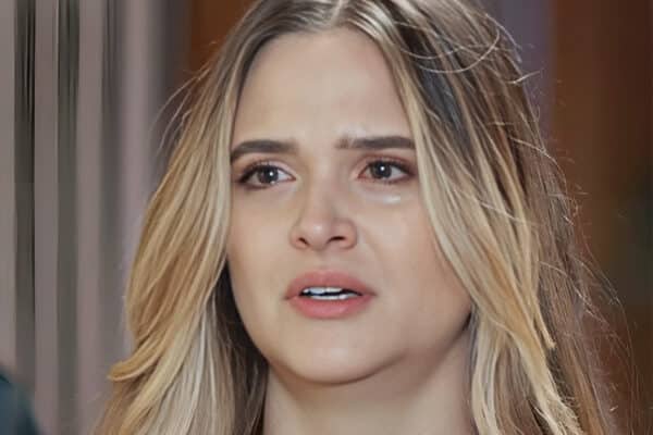 Juliana Paiva em Família é Tudo