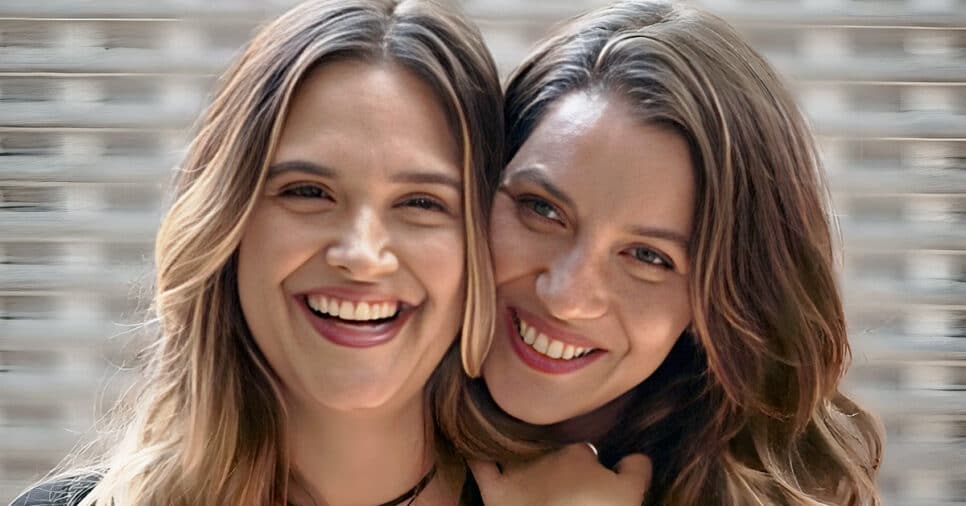 Juliana Paiva e Nathalia Dill em Família é Tudo