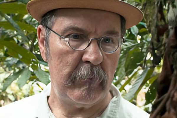 Antonio Calloni em Renascer