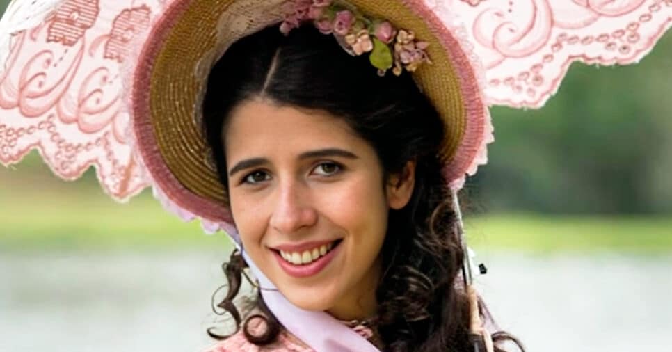 Flora Diegues como Bianca em Além do Tempo