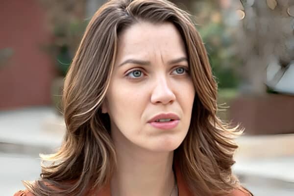 Nathalia Dill em Família é Tudo